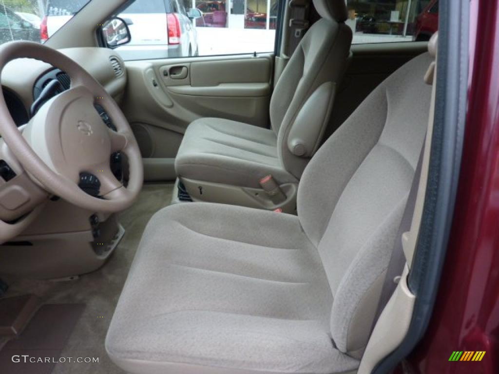 Sandstone Interior 2003 Dodge Caravan Sport Photo #46736796