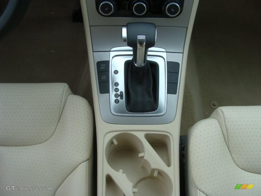 2010 Volkswagen Passat Komfort Sedan 6 Speed Tiptronic DSG Dual-Clutch Automatic Transmission Photo #46736922