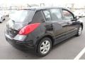 Super Black - Versa 1.8 SL Hatchback Photo No. 6
