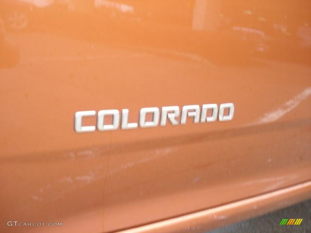 2005 Colorado LS Crew Cab - Sunburst Orange Metallic / Medium Dark Pewter photo #30