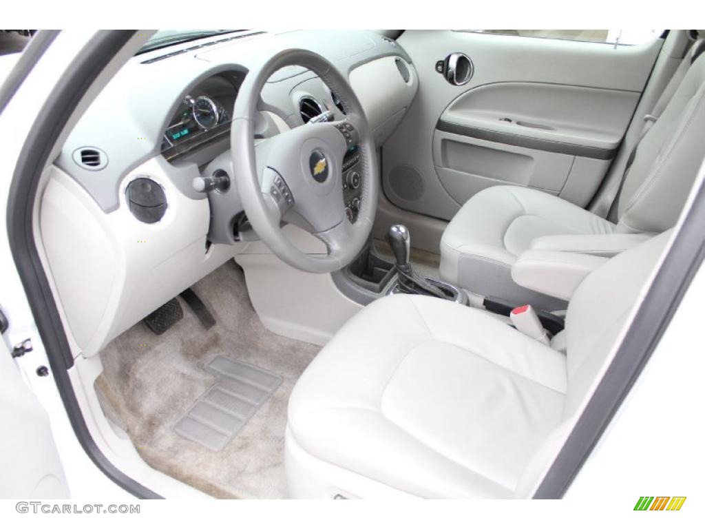 Gray Interior 2011 Chevrolet HHR LT Photo #46738396