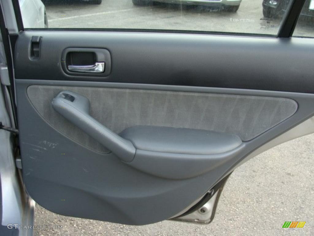 2004 Civic EX Sedan - Satin Silver Metallic / Gray photo #20