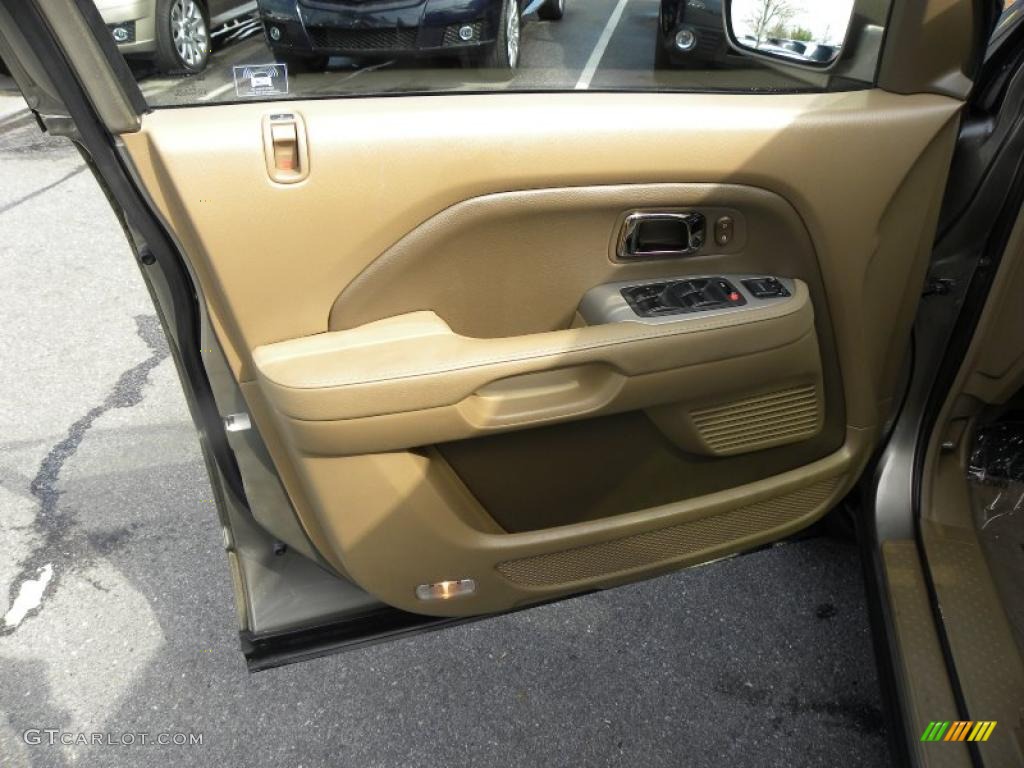 2008 Honda Pilot EX-L Saddle Door Panel Photo #46741657