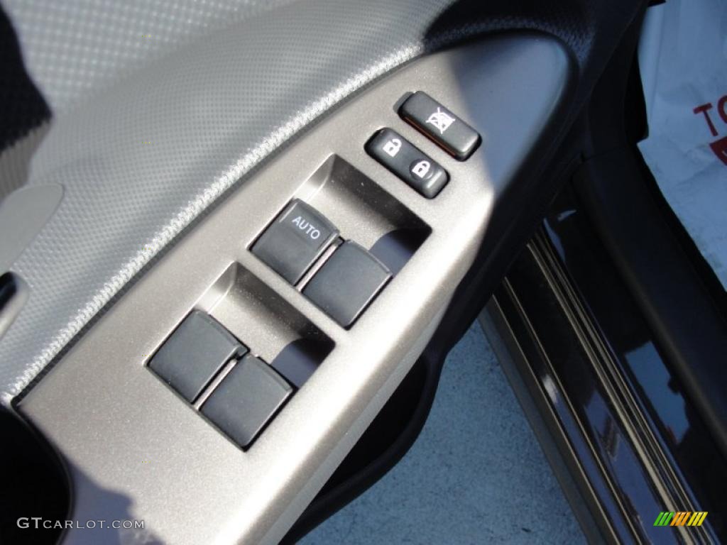 2011 Scion xD Release Series 3.0 Controls Photo #46741810