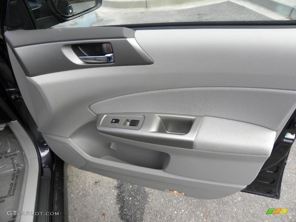 2009 Subaru Forester 2.5 XT Platinum Door Panel Photo #46742311