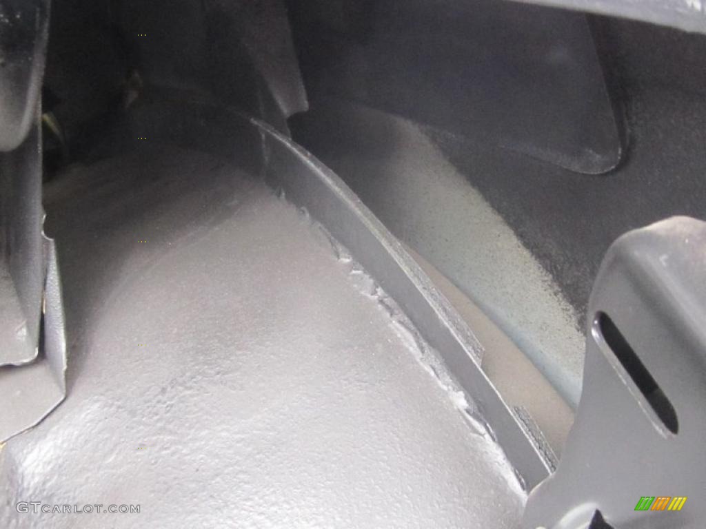 1987 Buick Regal Grand National Trunk Photo #46742590