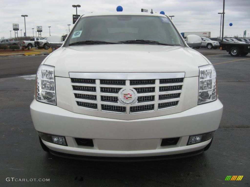 White Diamond Tricoat 2011 Cadillac Escalade ESV Luxury AWD Exterior Photo #46743367