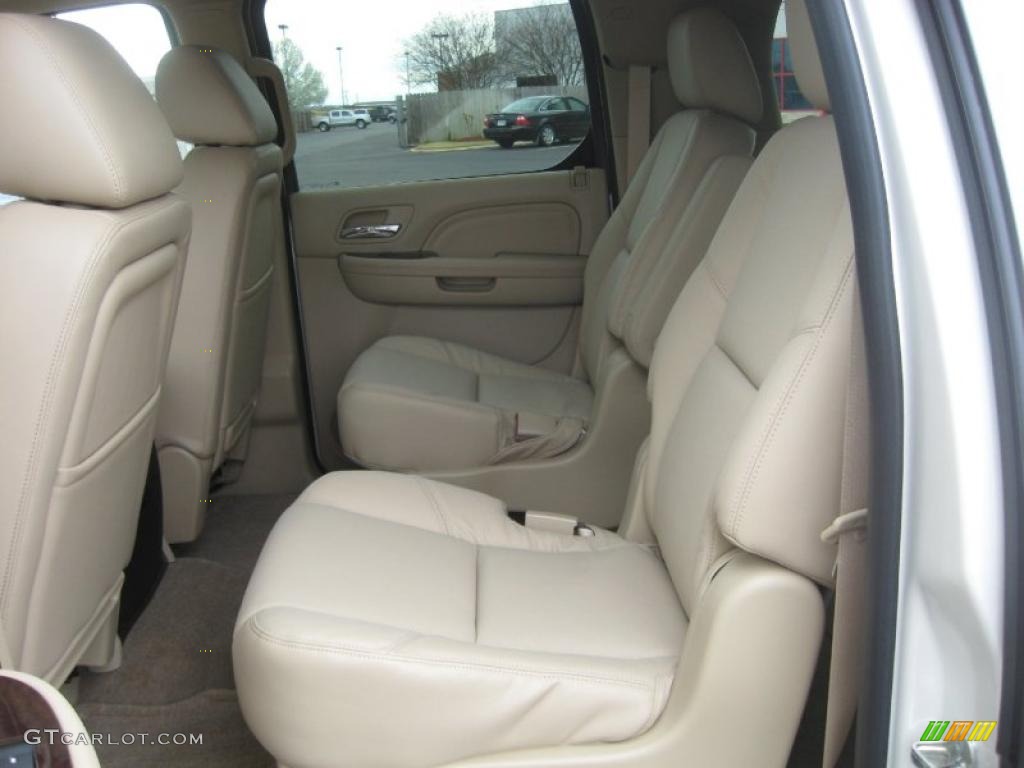 Cashmere/Cocoa Interior 2011 Cadillac Escalade ESV Luxury AWD Photo #46743514