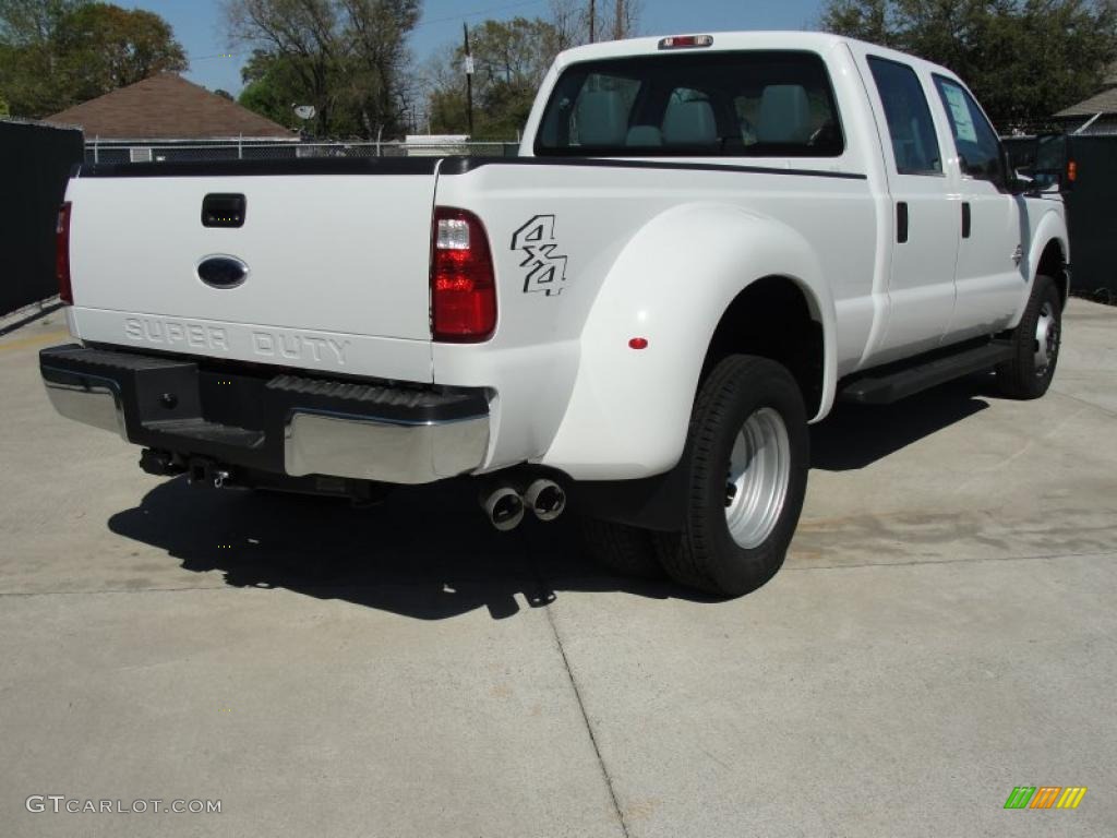 Oxford White 2011 Ford F350 Super Duty XL Crew Cab 4x4 Dually Exterior Photo #46743748