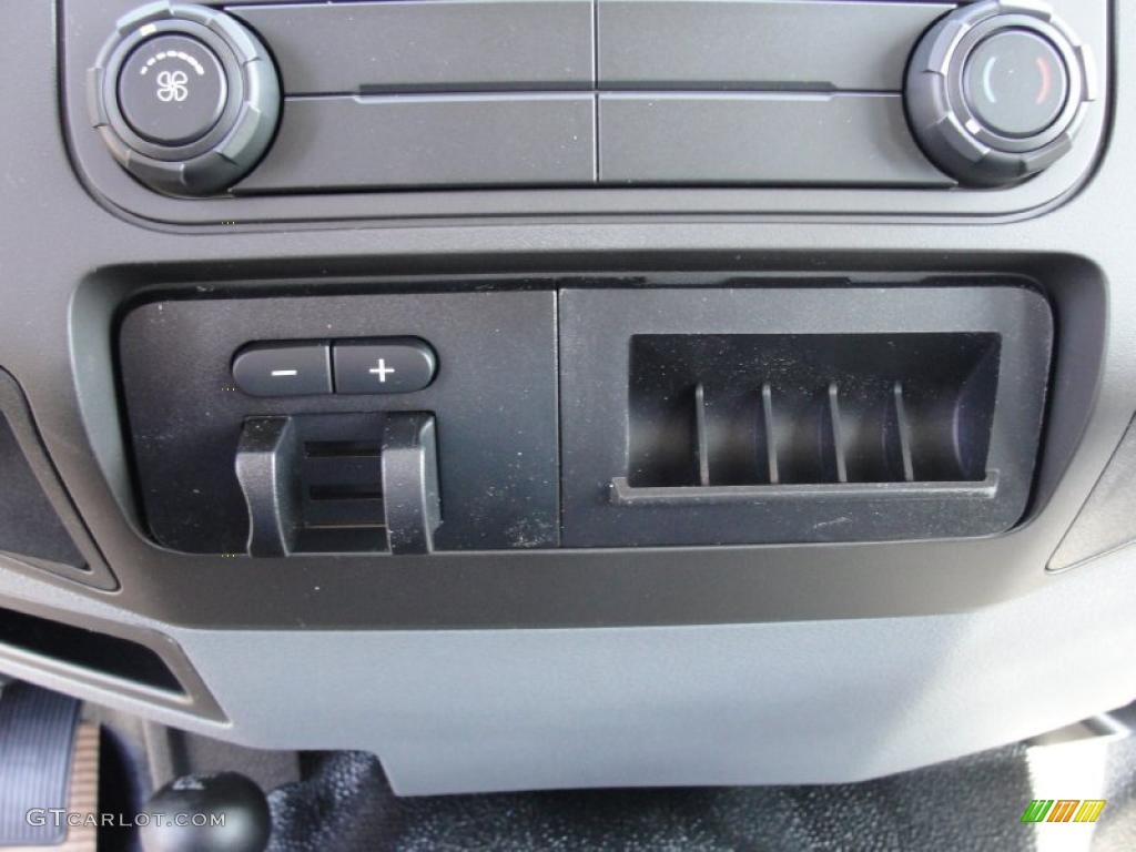 2011 Ford F350 Super Duty XL Crew Cab 4x4 Dually Controls Photo #46744078