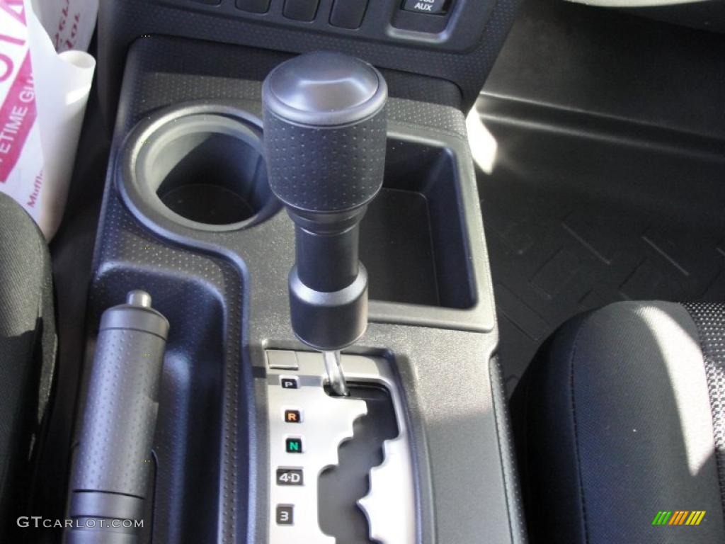 2011 Toyota FJ Cruiser TRD Transmission Photos
