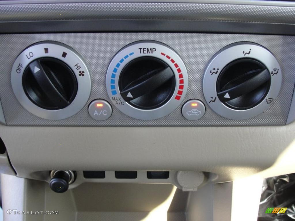 2011 Toyota Tacoma PreRunner Double Cab Controls Photo #46745386