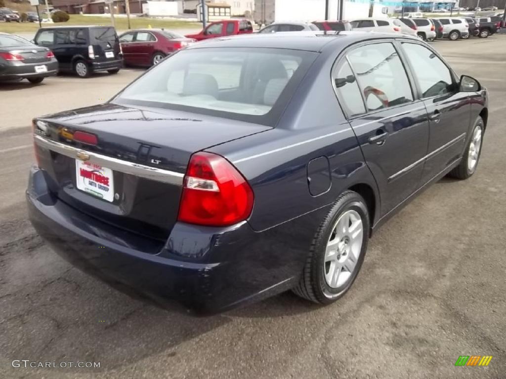 2006 Malibu LT Sedan - Dark Blue Metallic / Ebony Black photo #5