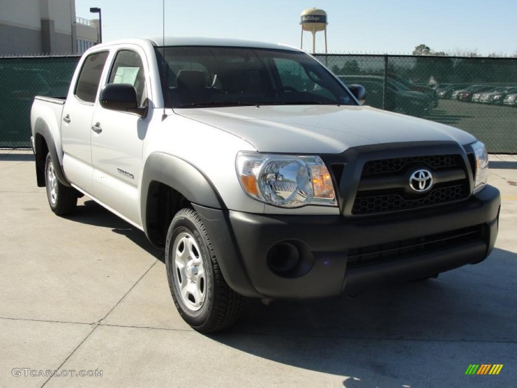 Super White Toyota Tacoma