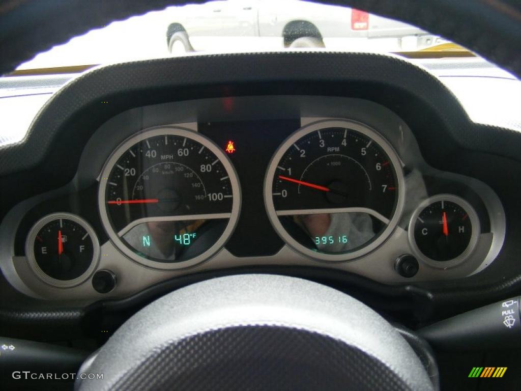 2008 Jeep Wrangler Unlimited Rubicon 4x4 Gauges Photo #46745881