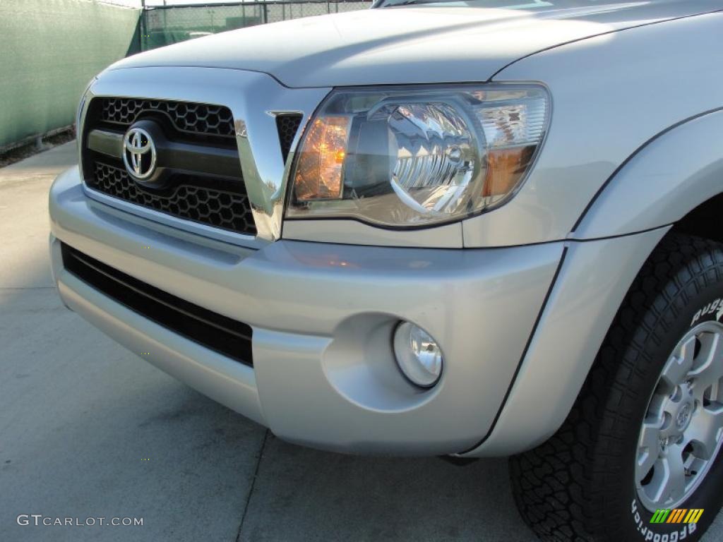 Silver Streak Mica 2011 Toyota Tacoma V6 TRD PreRunner Double Cab Exterior Photo #46746278