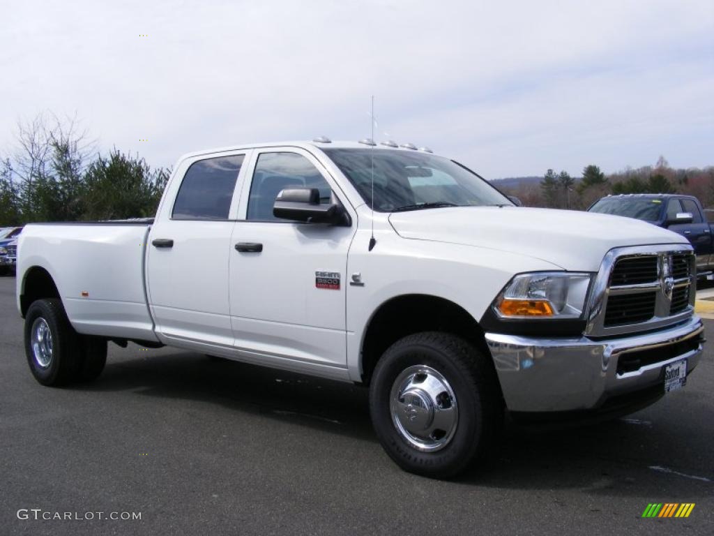 Bright White 2011 Dodge Ram 3500 HD ST Crew Cab 4x4 Dually Exterior Photo #46746305
