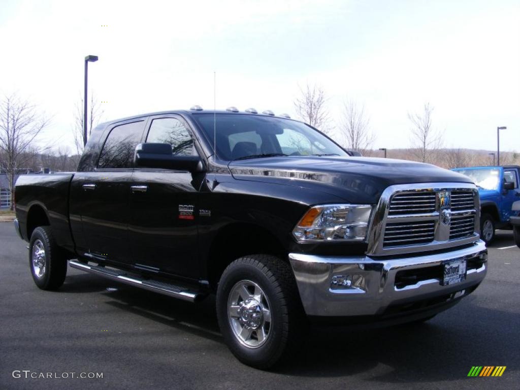 2011 Dodge Ram 2500 HD Big Horn Mega Cab 4x4 Exterior Photos