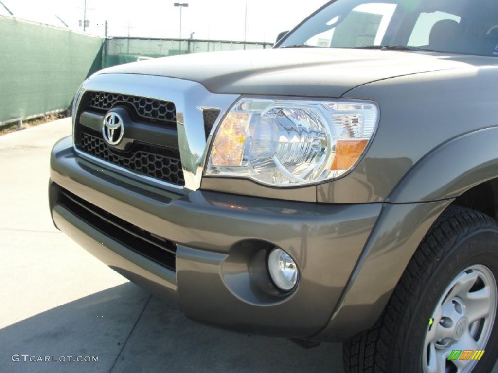 Pyrite Mica 2011 Toyota Tacoma V6 SR5 PreRunner Double Cab Exterior Photo #46746692