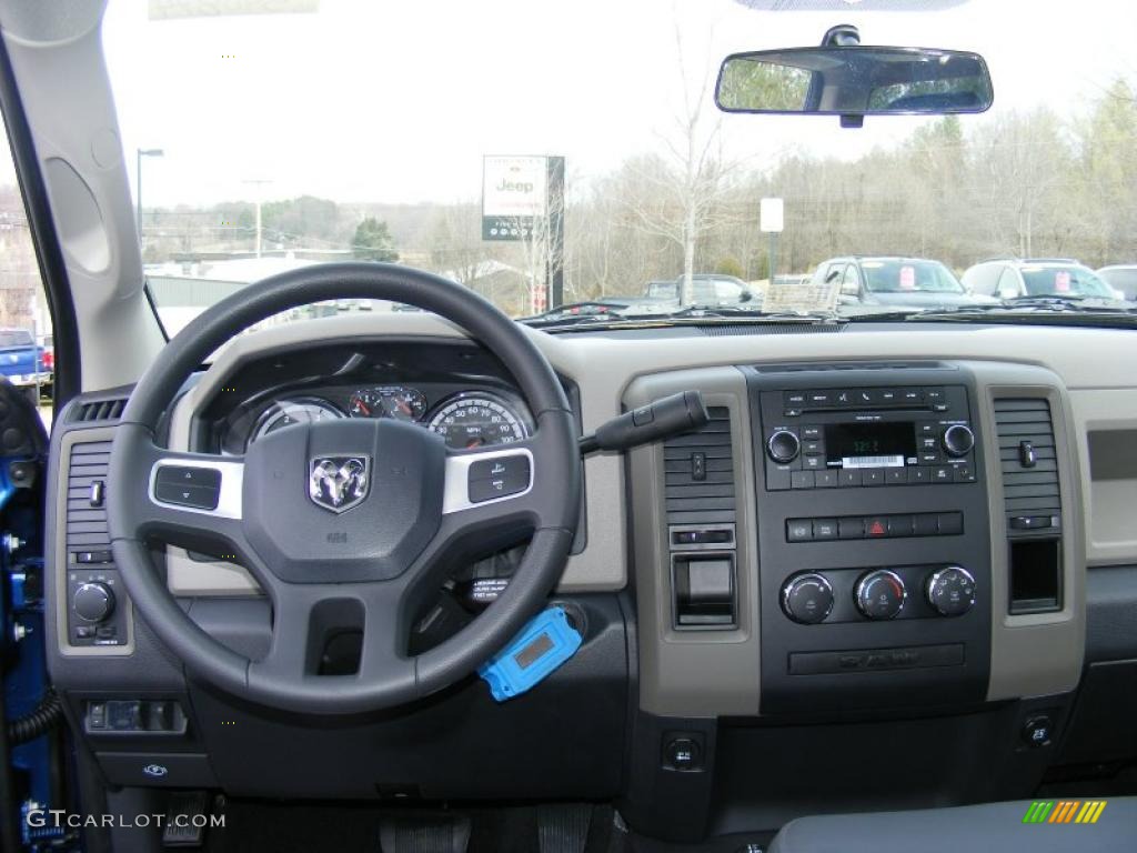 2011 Ram 3500 HD ST Crew Cab 4x4 Dually - Deep Water Blue Pearl / Dark Slate Gray/Medium Graystone photo #8