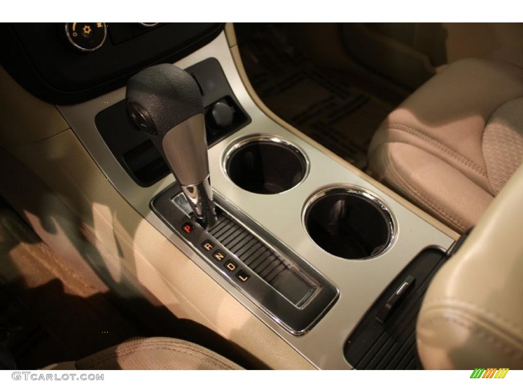2009 Saturn Outlook XE Transmission Photos