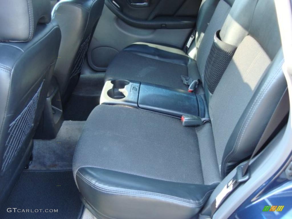 Medium Gray Interior 2005 Subaru Baja Sport Photo #46750665