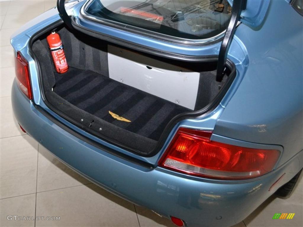 2003 Aston Martin Vanquish Standard Vanquish Model Trunk Photo #46750851