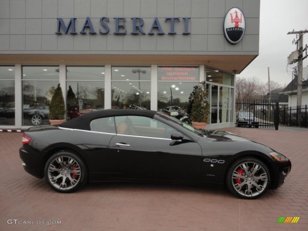Nero Carbonio (Black Metallic) 2011 Maserati GranTurismo Convertible GranCabrio Exterior Photo #46750887