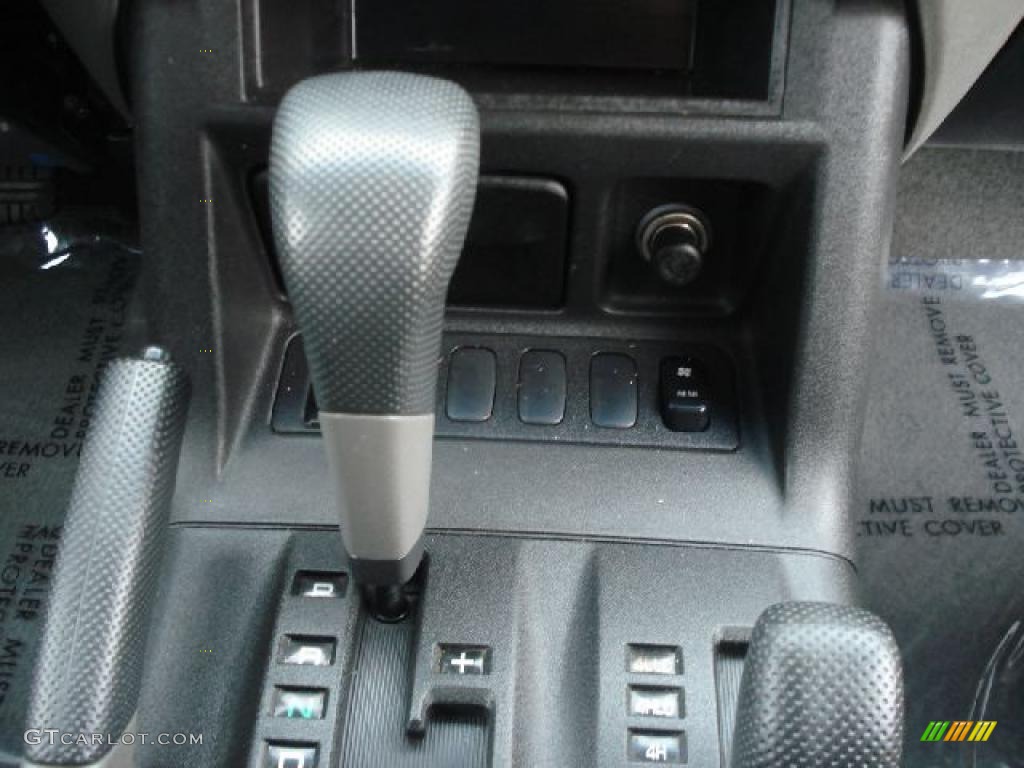 2002 Mitsubishi Montero Limited 4x4 4 Speed Automatic Transmission Photo #46750893