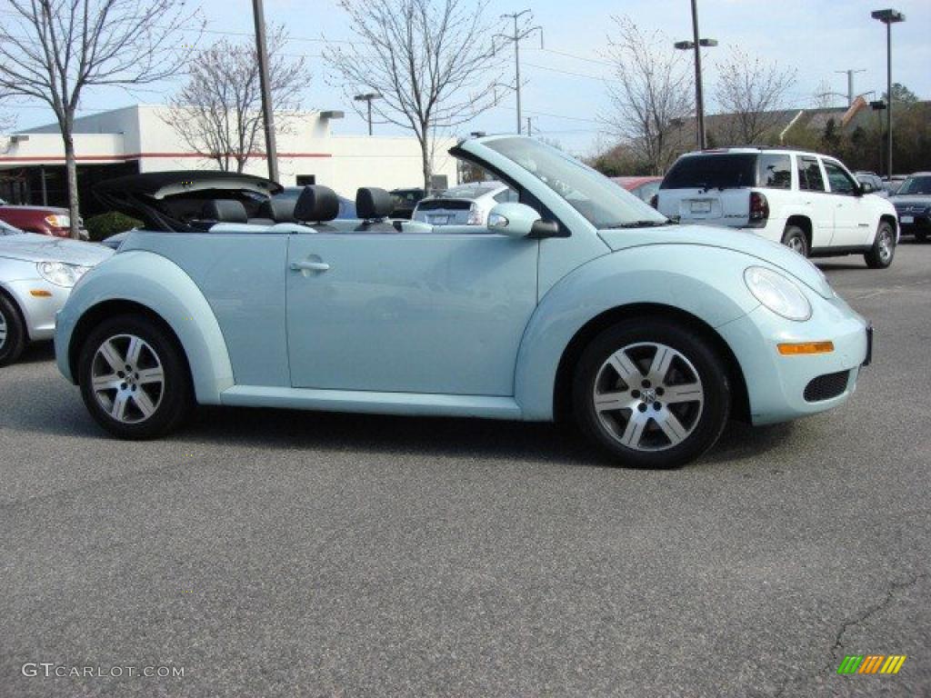 Aquarius Blue 2006 Volkswagen New Beetle 2.5 Convertible Exterior Photo #46751277