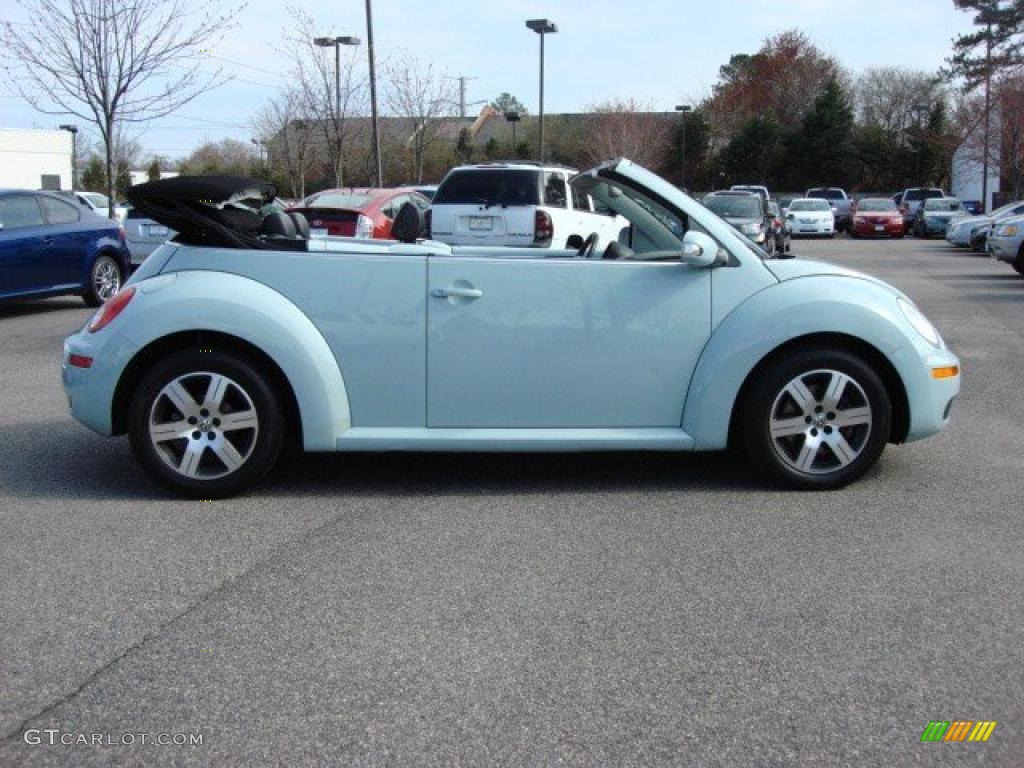 Aquarius Blue 2006 Volkswagen New Beetle 2.5 Convertible Exterior Photo #46751292