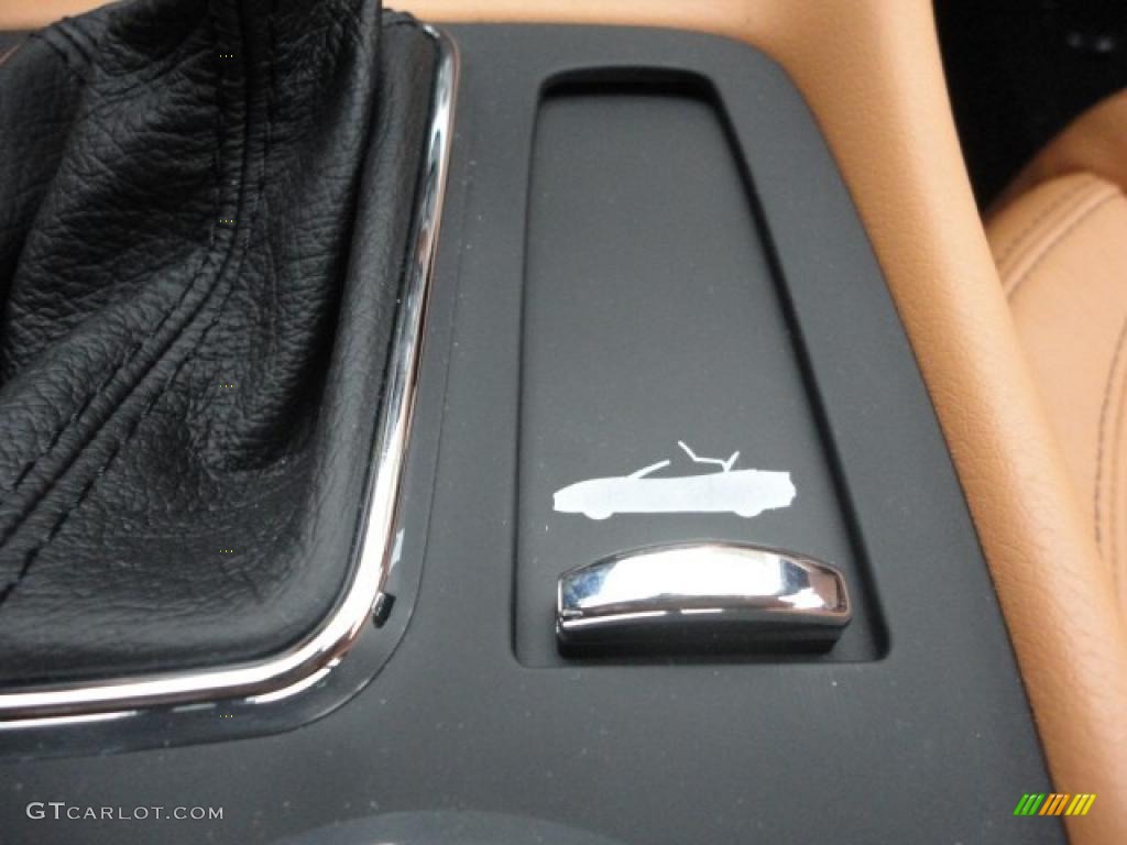 2011 Maserati GranTurismo Convertible GranCabrio Controls Photo #46751394