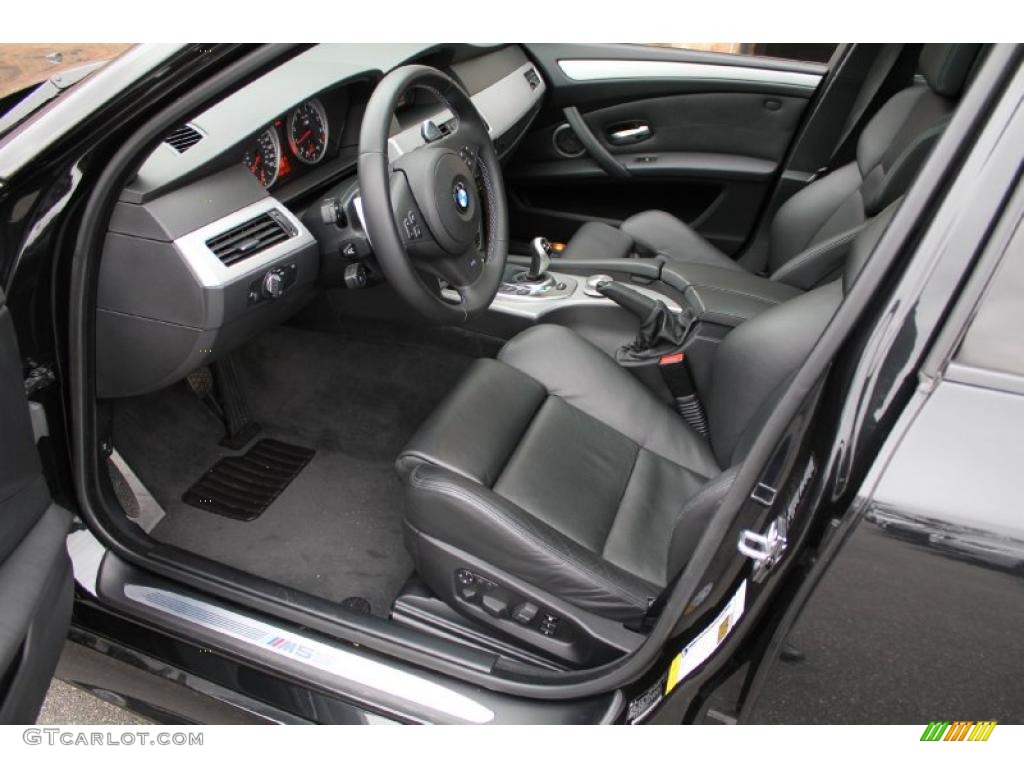 Black Interior 2008 BMW M5 Sedan Photo #46752852
