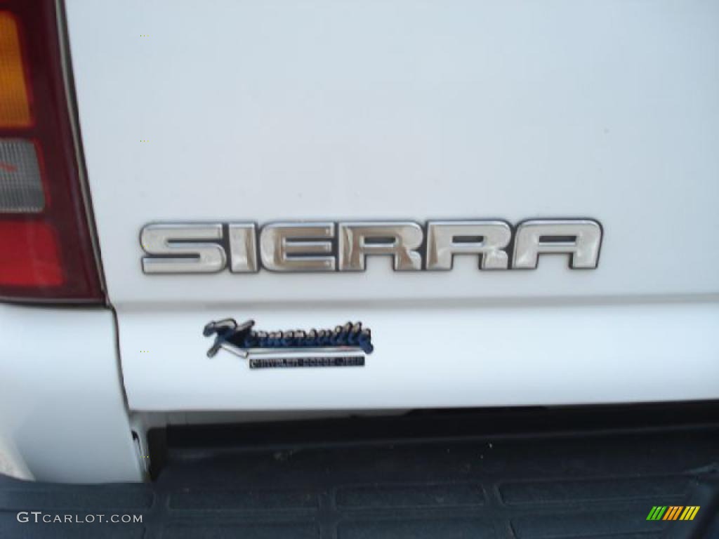 2003 Sierra 2500HD SLT Crew Cab 4x4 - Summit White / Neutral photo #31
