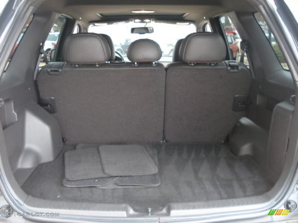2008 Ford Escape XLT V6 4WD Trunk Photo #46753131