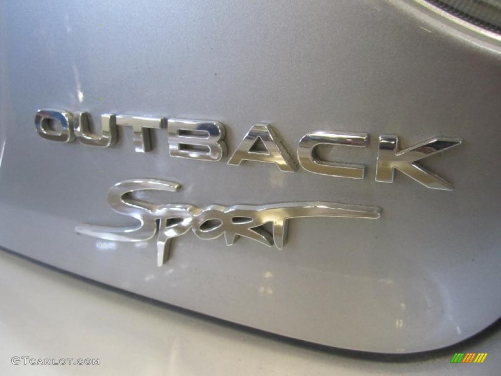 2008 Subaru Impreza Outback Sport Wagon Marks and Logos Photos