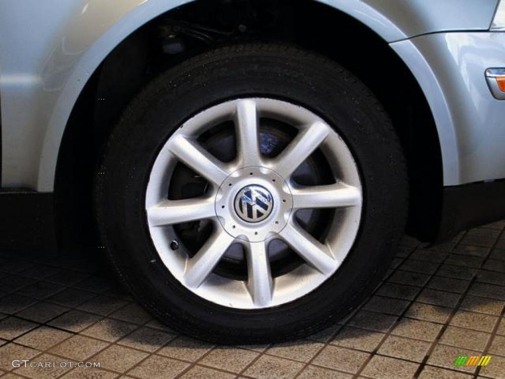 2004 Volkswagen Passat GLS Wagon Wheel Photo #46756485