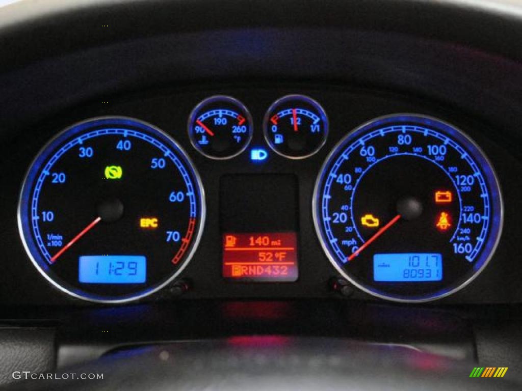 2004 Volkswagen Passat GLS Wagon Gauges Photos