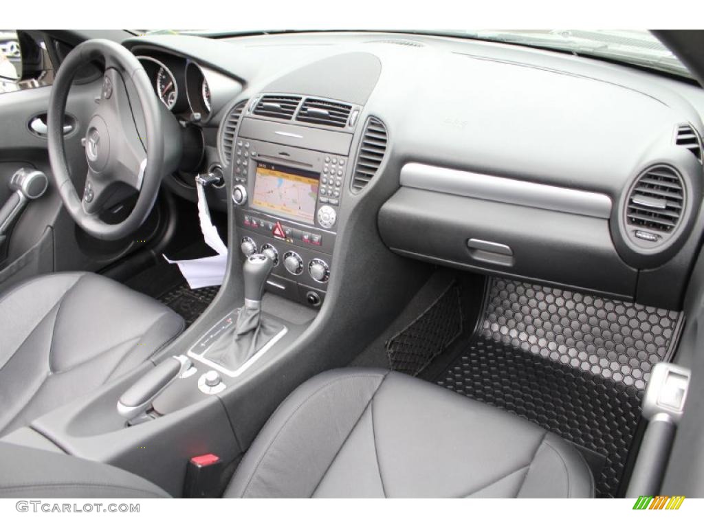 2010 Mercedes-Benz SLK 350 Roadster Black Dashboard Photo #46756782