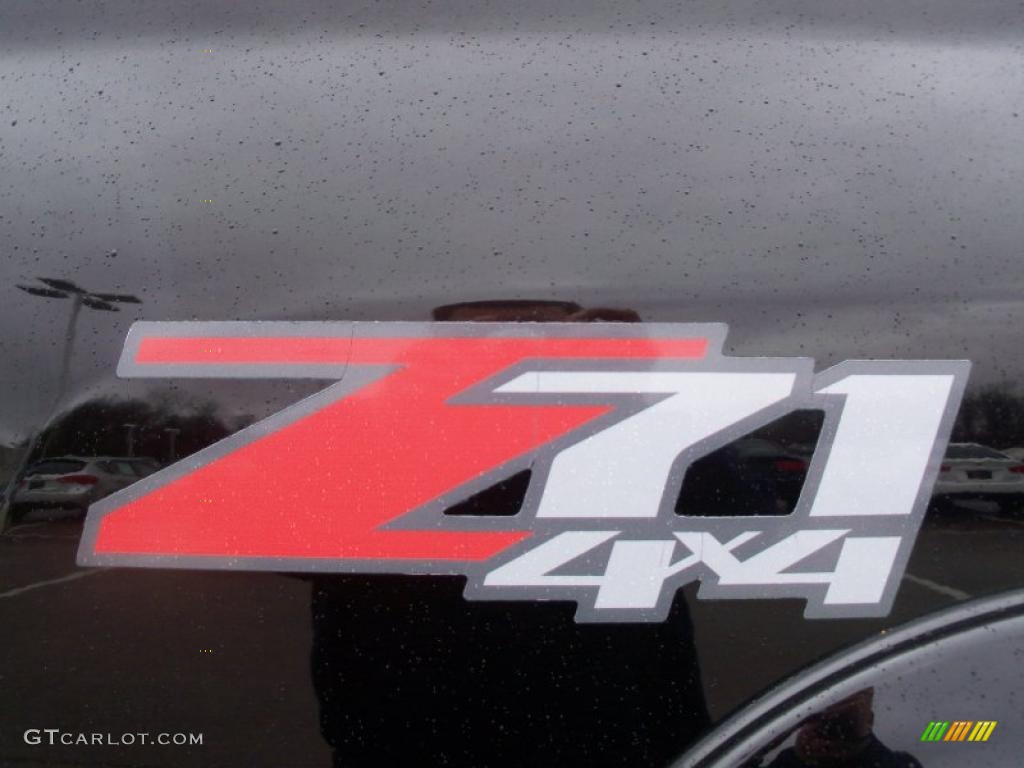 2007 Chevrolet Silverado 1500 LT Z71 Crew Cab 4x4 Marks and Logos Photo #46757325