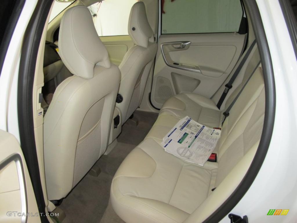 Sandstone Beige Interior 2011 Volvo XC60 3.2 Photo #46757334
