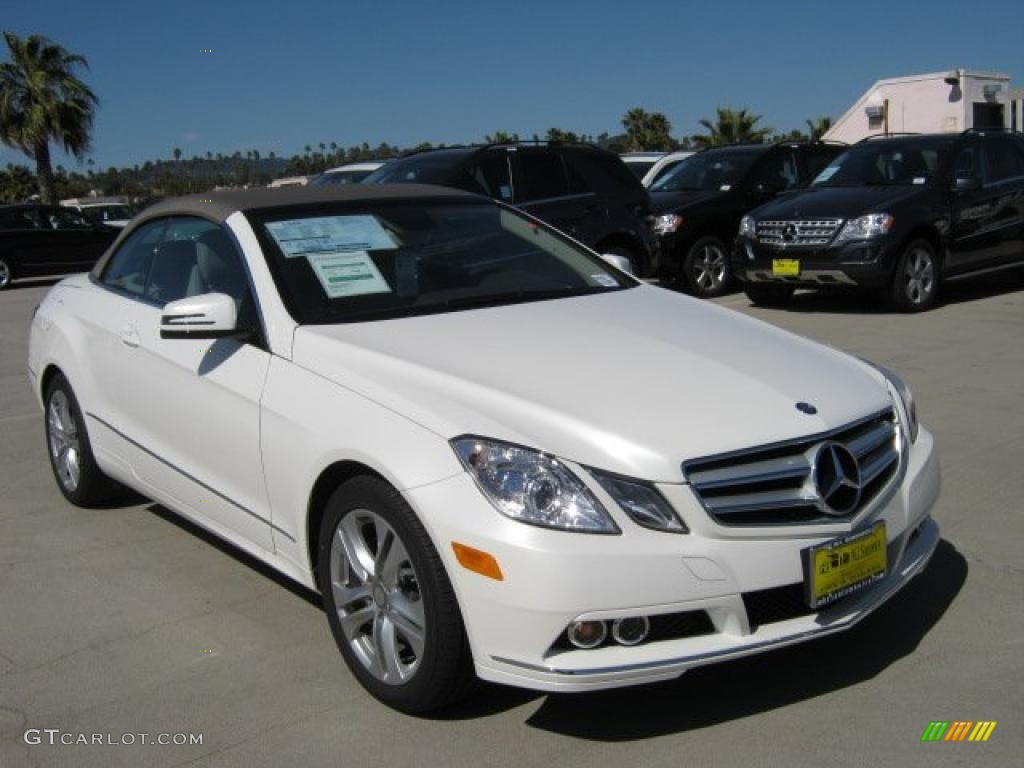 2011 E 350 Cabriolet - Diamond White Metallic / Almond/Mocha photo #1