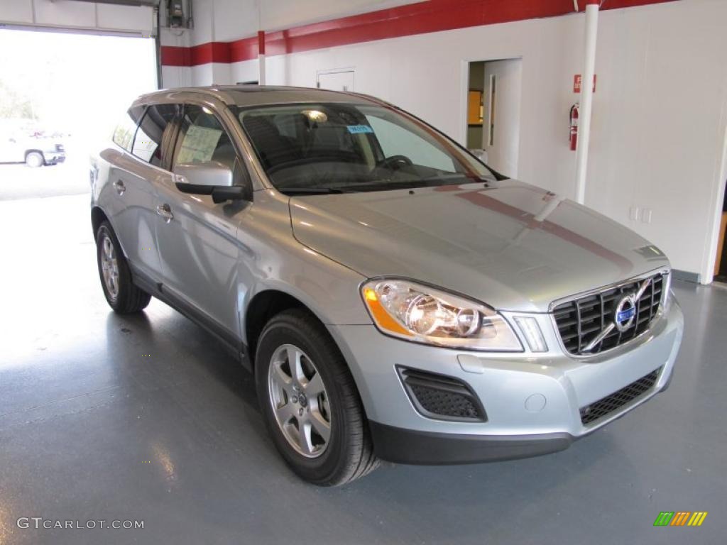 Electric Silver Metallic 2011 Volvo XC60 3.2 Exterior Photo #46757526