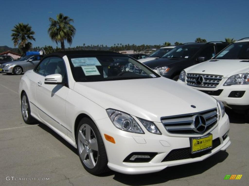 2011 E 550 Cabriolet - Diamond White Metallic / Almond/Mocha photo #1