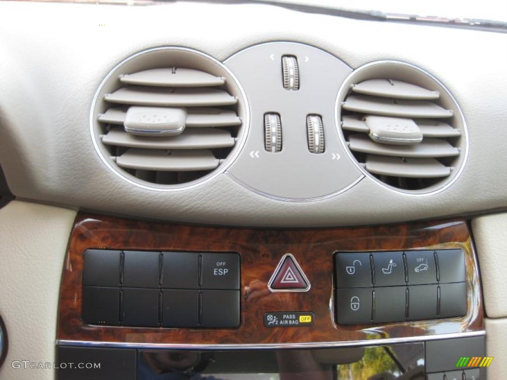 2006 Mercedes-Benz CLK 350 Cabriolet Controls Photo #46758135