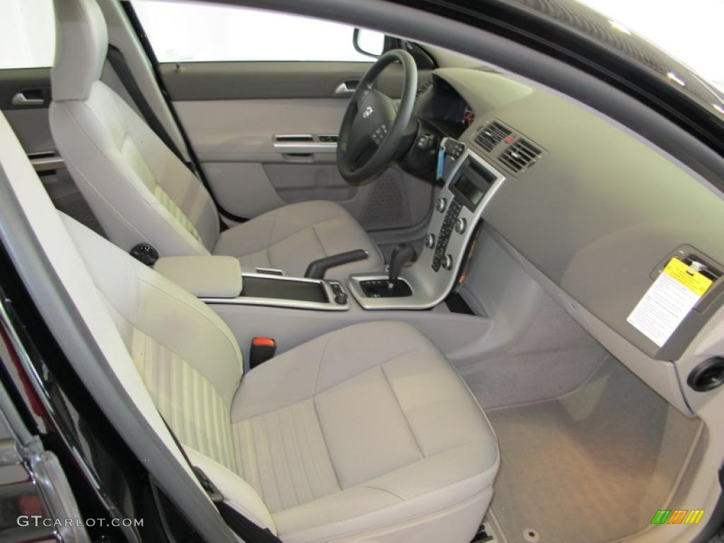 Dalaro Quartz T Tec Interior 2011 Volvo V50 T5 Photo #46758372