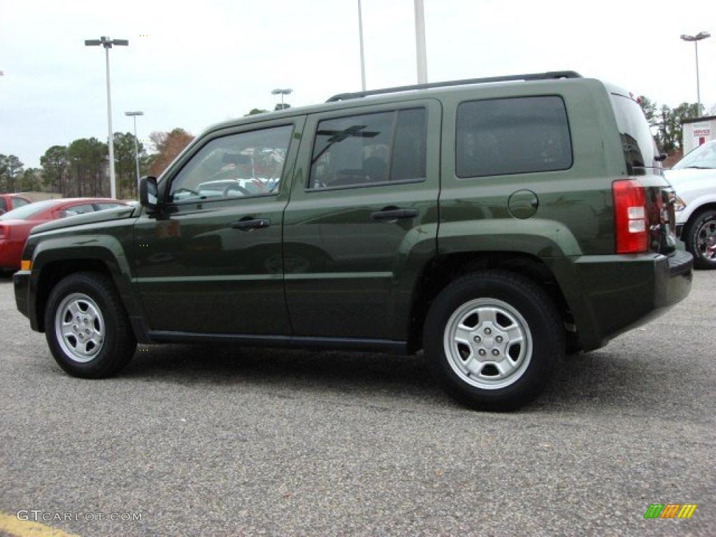 2007 Patriot Sport 4x4 - Jeep Green Metallic / Pastel Slate Gray photo #3