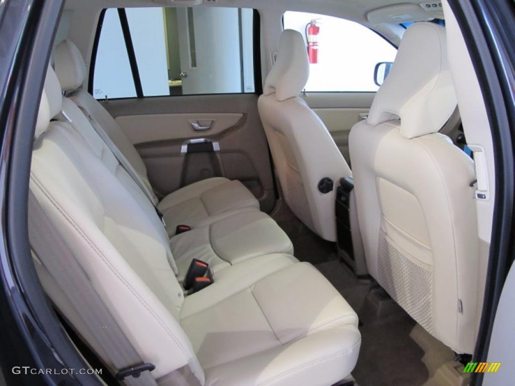 Beige Interior 2011 Volvo XC90 3.2 Photo #46758930