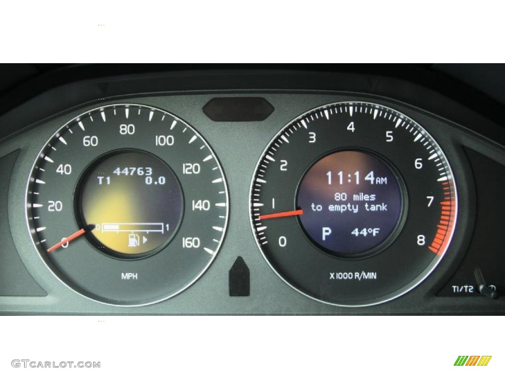 2008 Volvo XC70 AWD Gauges Photo #46759005