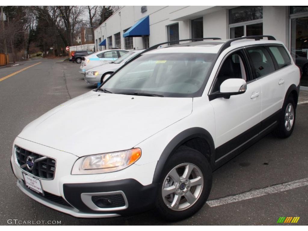 Ice White 2011 Volvo XC70 3.2 AWD Exterior Photo #46759062